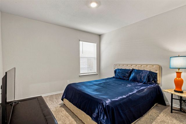 320 Sculptors Crossing, Springtown, TX 76082