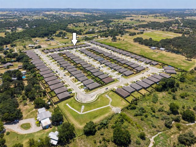 320 Sculptors Crossing, Springtown, TX 76082