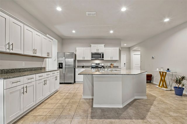 320 Sculptors Crossing, Springtown, TX 76082
