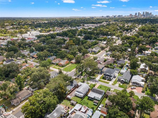 303 W CURTIS STREET, Tampa, FL 33603