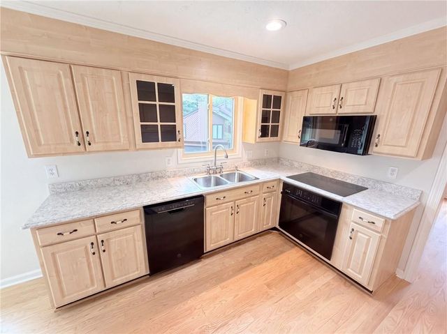 3962 Spalding Hollow, Peachtree Corners, GA 30092