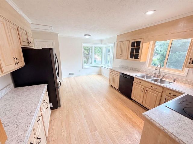 3962 Spalding Hollow, Peachtree Corners, GA 30092