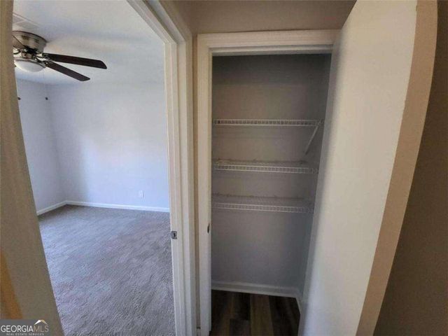 915 Fox Valley Court, Stone Mountain, GA 30088