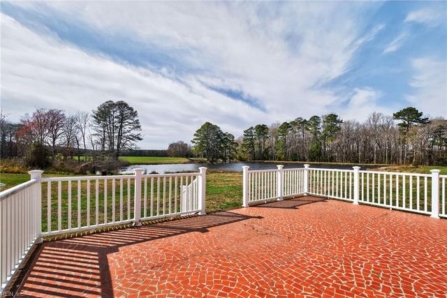 16290 Trump Town RD, Windsor, VA 23487