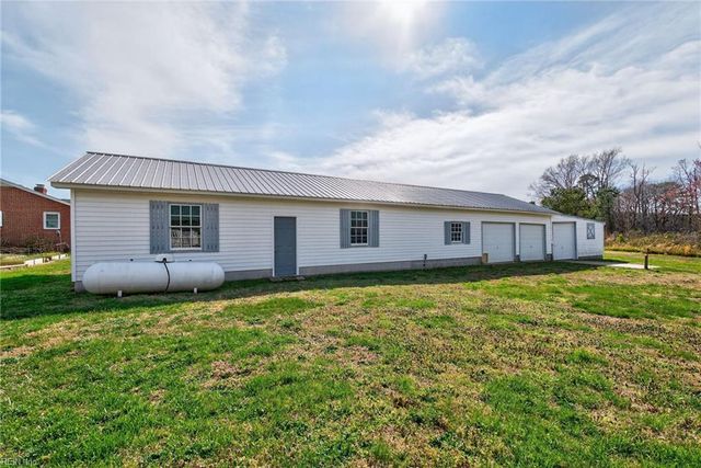 16290 Trump Town RD, Windsor, VA 23487