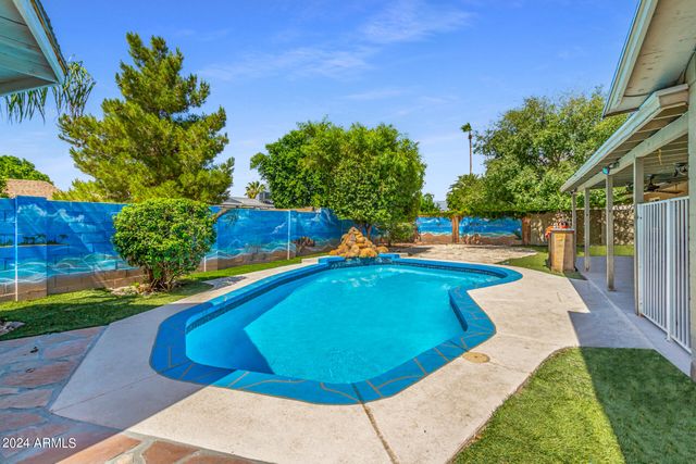 4020 W ANDERSON Drive, Glendale, AZ 85308