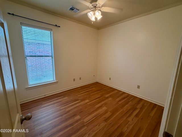 212 Chevalier Boulevard, Lafayette, LA 70503