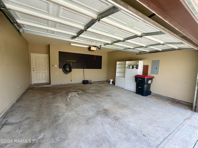 212 Chevalier Boulevard, Lafayette, LA 70503