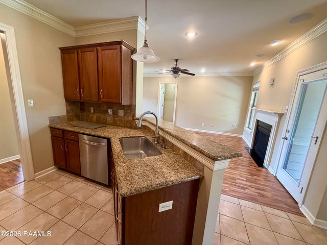 212 Chevalier Boulevard, Lafayette, LA 70503