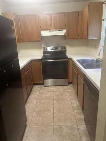 2300 SW 43RD STREET K2, Gainesville, FL 32607