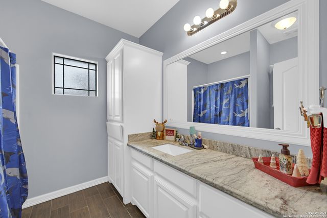 107 Nazareth St, Rio Grande City, TX 78582