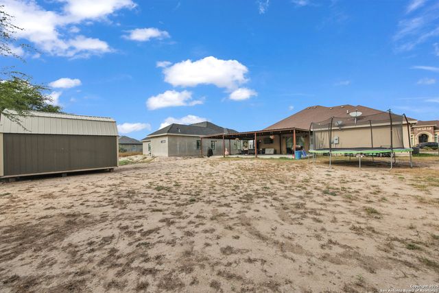 107 Nazareth St, Rio Grande City, TX 78582