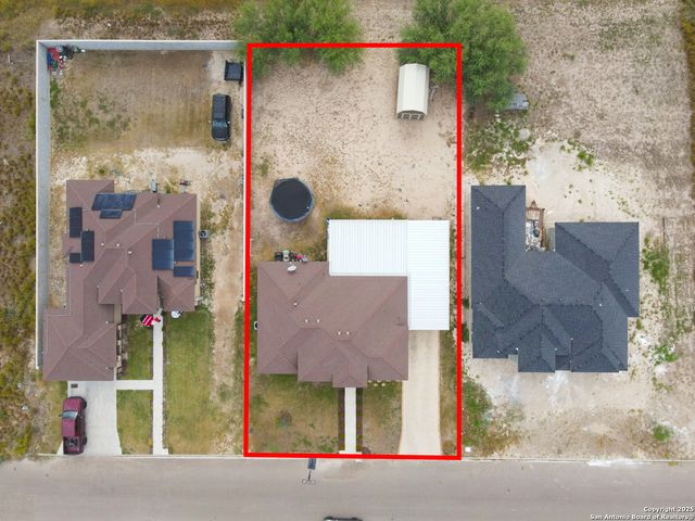 107 Nazareth St, Rio Grande City, TX 78582