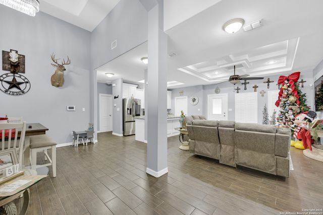 107 Nazareth St, Rio Grande City, TX 78582