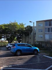 1800 SW 81st Avenue 1417, North Lauderdale, FL 33068