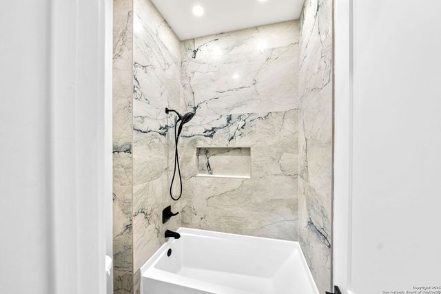 1583 Palomino Springs, Bandera, TX 78003