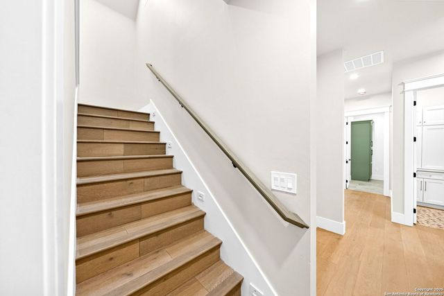 1583 Palomino Springs, Bandera, TX 78003