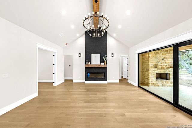 1583 Palomino Springs, Bandera, TX 78003