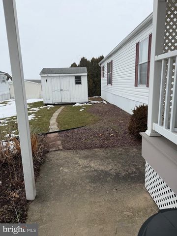 7 COUNTRY ACRES GOLD PARK, Myerstown, PA 17067