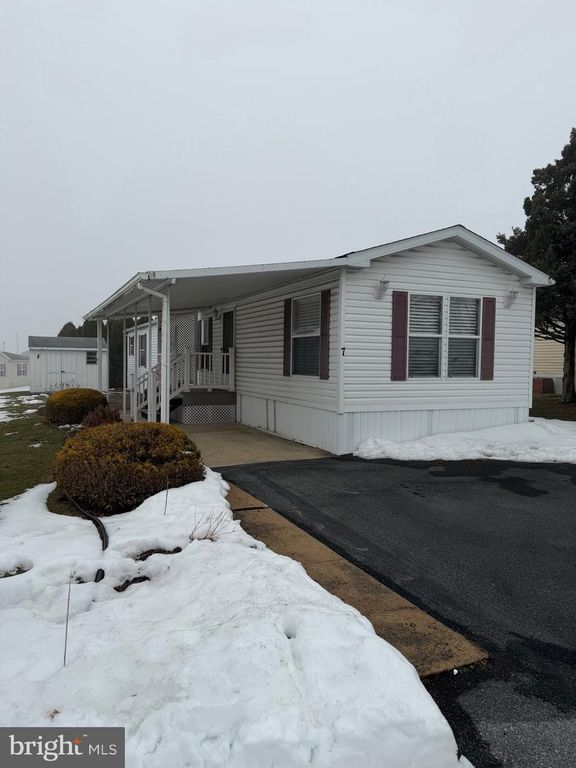 7 COUNTRY ACRES GOLD PARK, Myerstown, PA 17067