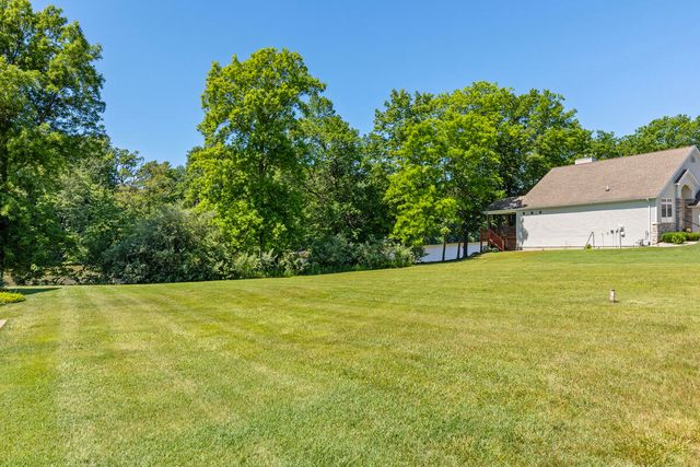 578 Swan River Drive, Benton Harbor, MI 49022