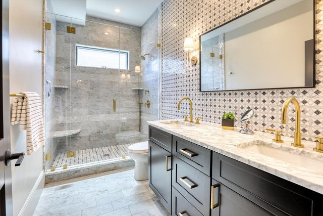 9 Eden St 3, Boston, MA 02129