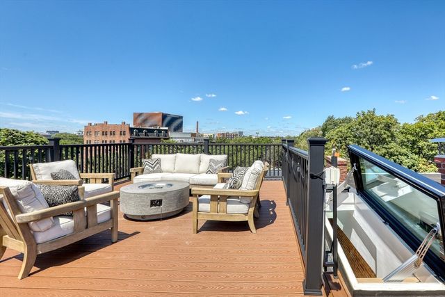 9 Eden St 3, Boston, MA 02129