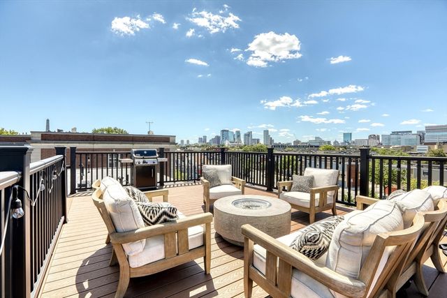 9 Eden St 3, Boston, MA 02129