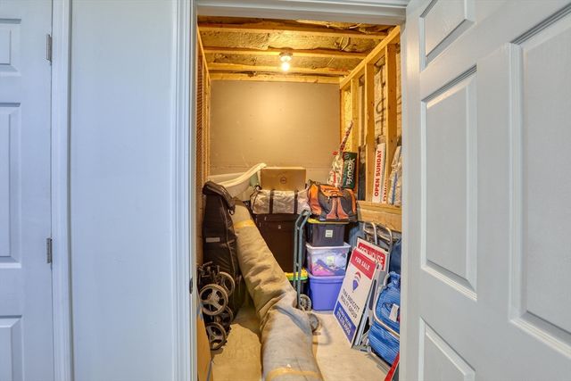 9 Eden St 3, Boston, MA 02129