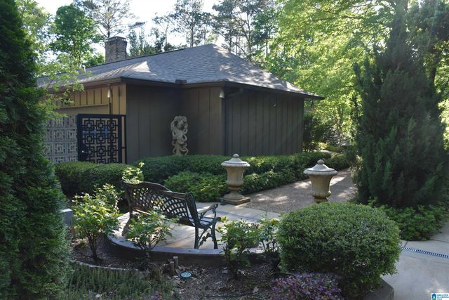 2653 OVERHILL CIRCLE, Sylacauga, AL 35150