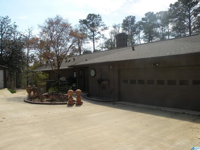2653 OVERHILL CIRCLE, Sylacauga, AL 35150