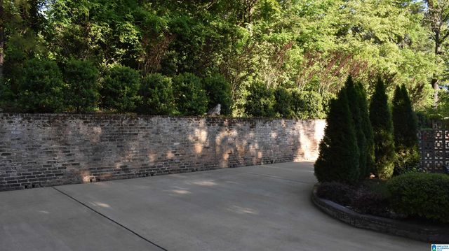 2653 OVERHILL CIRCLE, Sylacauga, AL 35150