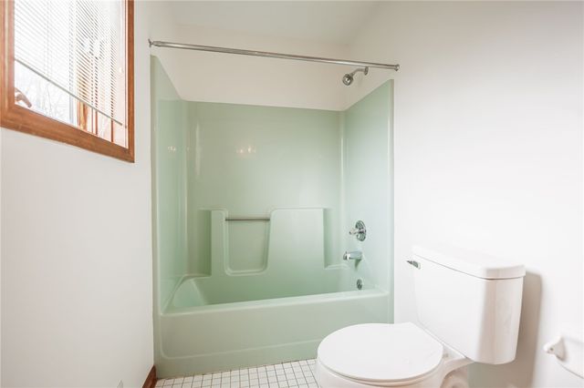 152 Montvale Lane, Greece, NY 14626