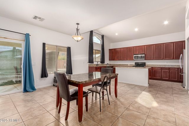 1729 E CABORCA Drive, Casa Grande, AZ 85122