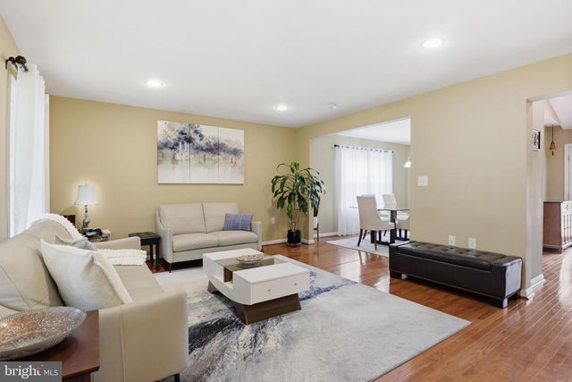 3174 KIRKWELL PL, Herndon, VA 20171