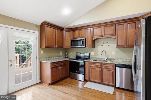 3174 KIRKWELL PL, Herndon, VA 20171
