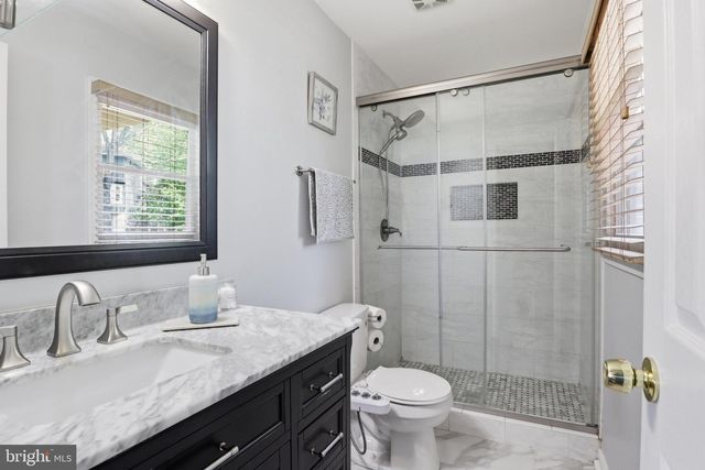 3174 KIRKWELL PL, Herndon, VA 20171