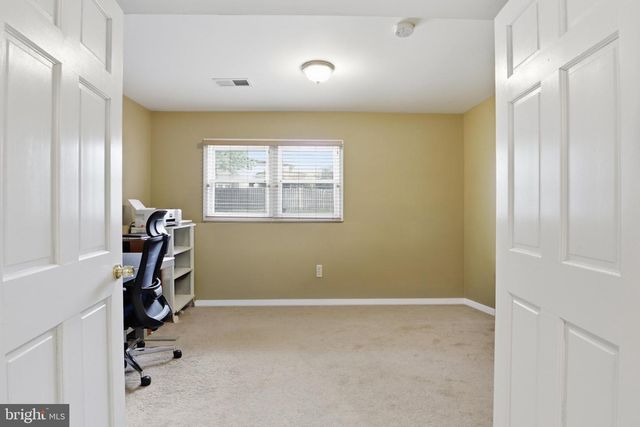 3174 KIRKWELL PL, Herndon, VA 20171
