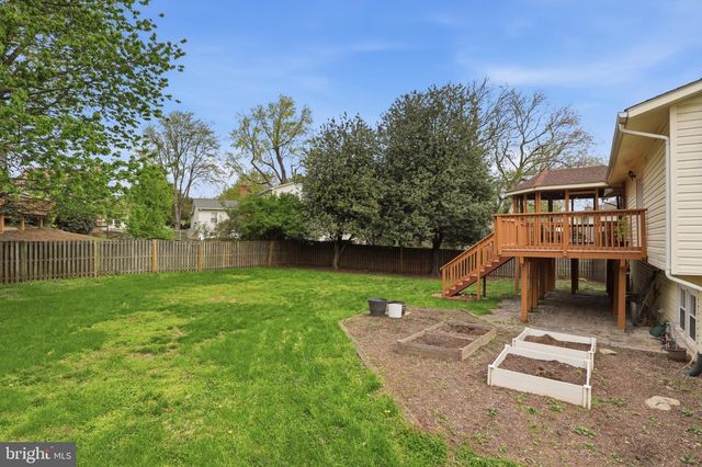 3174 KIRKWELL PL, Herndon, VA 20171