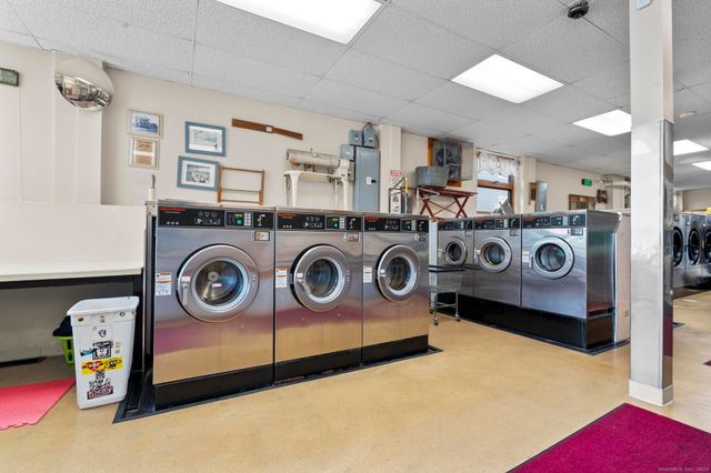 168 Main Street, Deep River, CT 06417