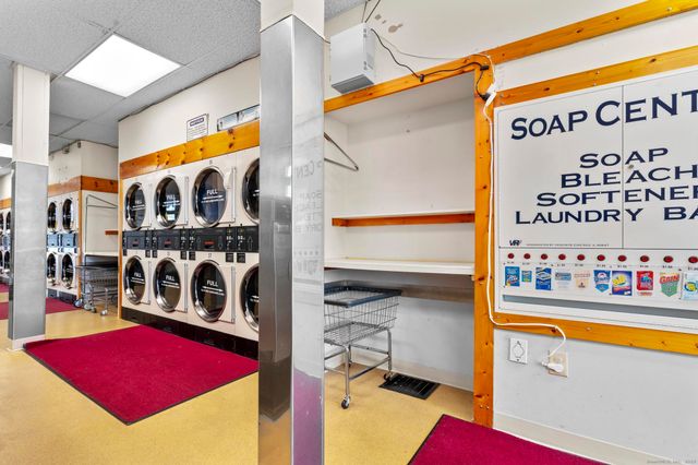 168 Main Street, Deep River, CT 06417