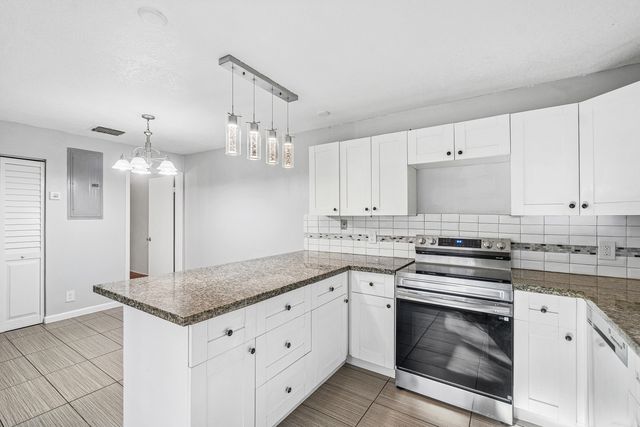 7536 E Courtyard Run E, Boca Raton, FL 33433