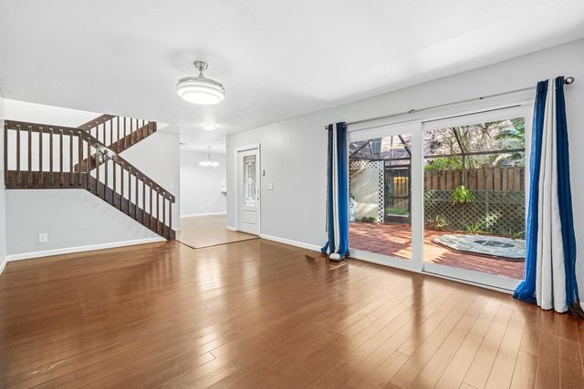 7536 E Courtyard Run E, Boca Raton, FL 33433