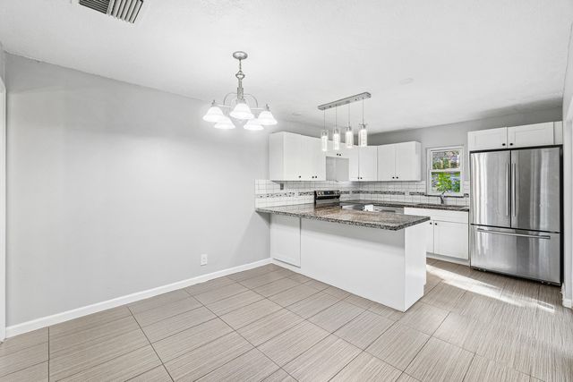 7536 E Courtyard Run E, Boca Raton, FL 33433