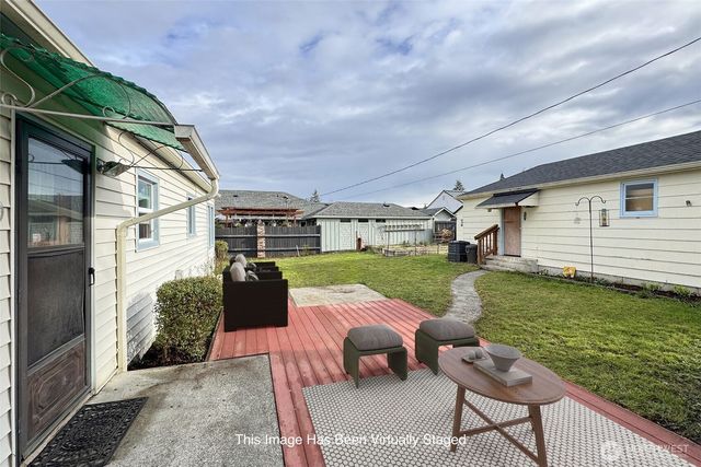 311 S Jones Street, Port Angeles, WA 98362