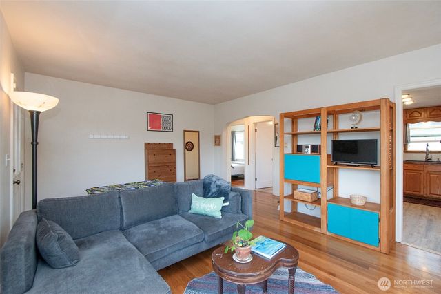 311 S Jones Street, Port Angeles, WA 98362