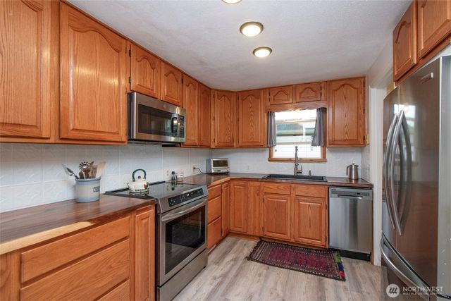 311 S Jones Street, Port Angeles, WA 98362