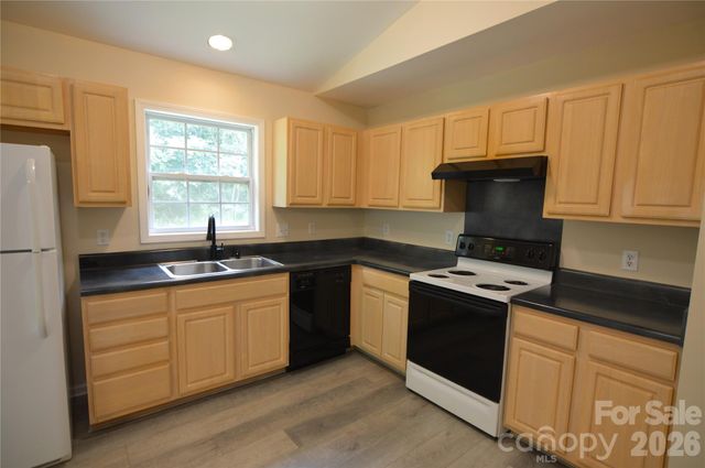 607 Anthony Grove Road, Crouse, NC 28033