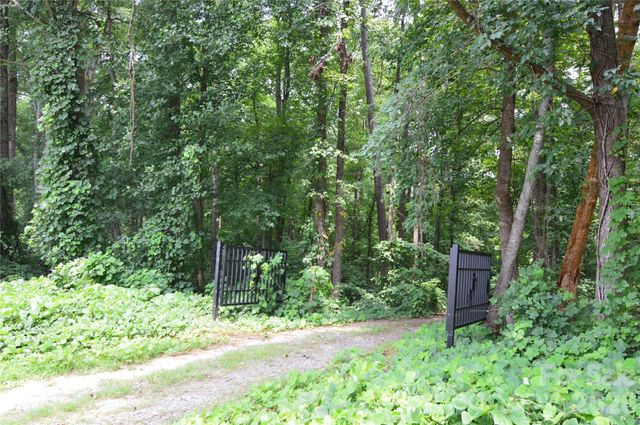 607 Anthony Grove Road, Crouse, NC 28033