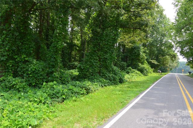 607 Anthony Grove Road, Crouse, NC 28033